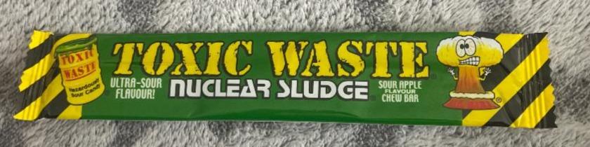 Fotografie - Toxic Waste nuclear sludge Sour apple flavour chew bar