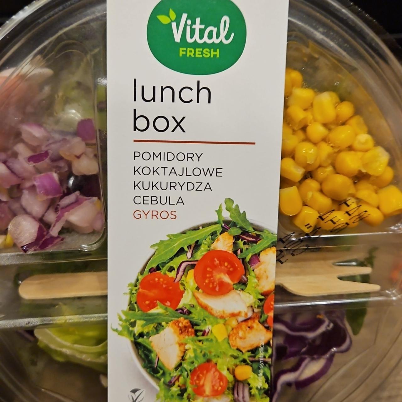 Fotografie - Lunch box pomidory koktajlowe kukurydza cebula gyros Vital fresh
