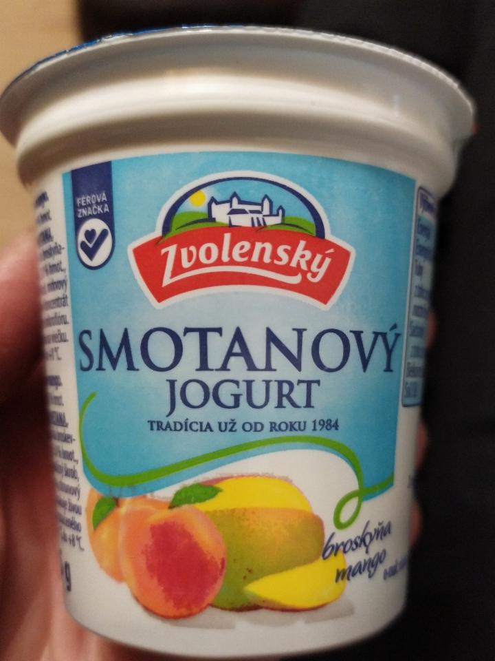 Fotografie - Zvolenský smotanový jogurt broskyňa mango