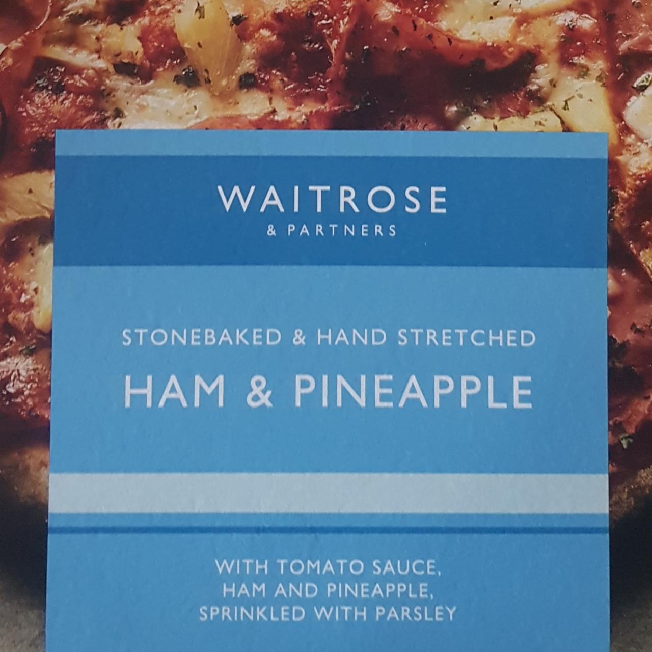 Fotografie - Stonebaked & hand stretched ham & pineapple with tomato sauce, sprinkley with parsley Waitrose