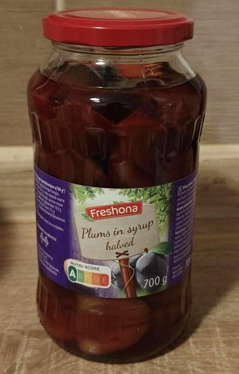Fotografie - Plums in syrup halved Freshona