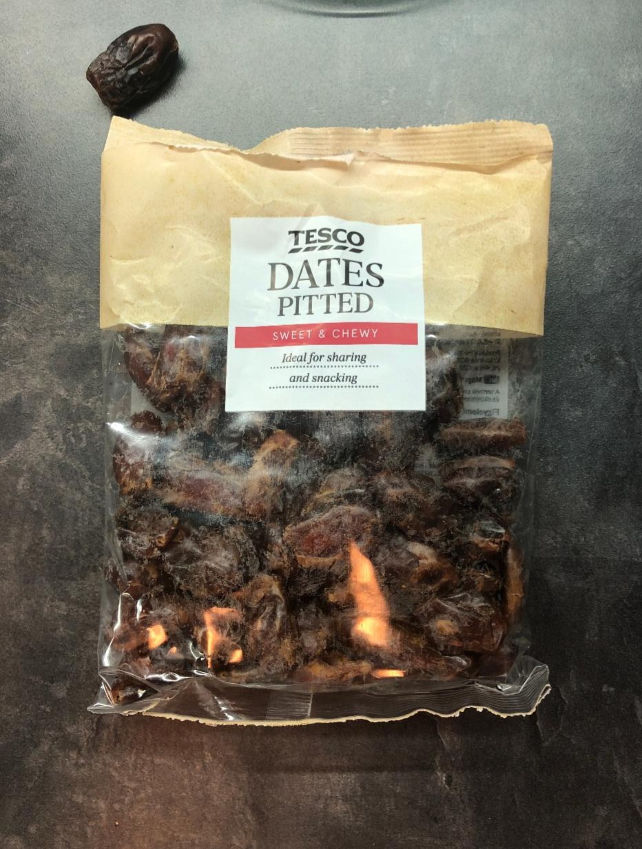 Fotografie - Tesco Dates Pitted Sweet & Chewy