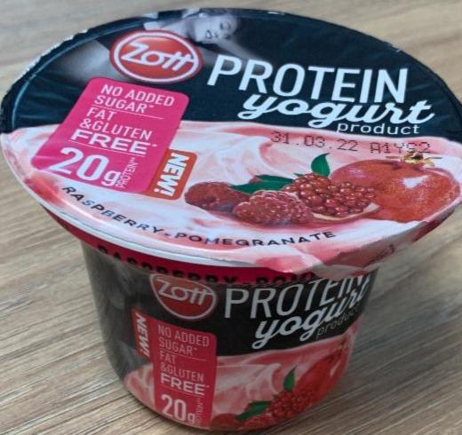 Fotografie - Protein yogurt product Raspberry - pomegranate Zott