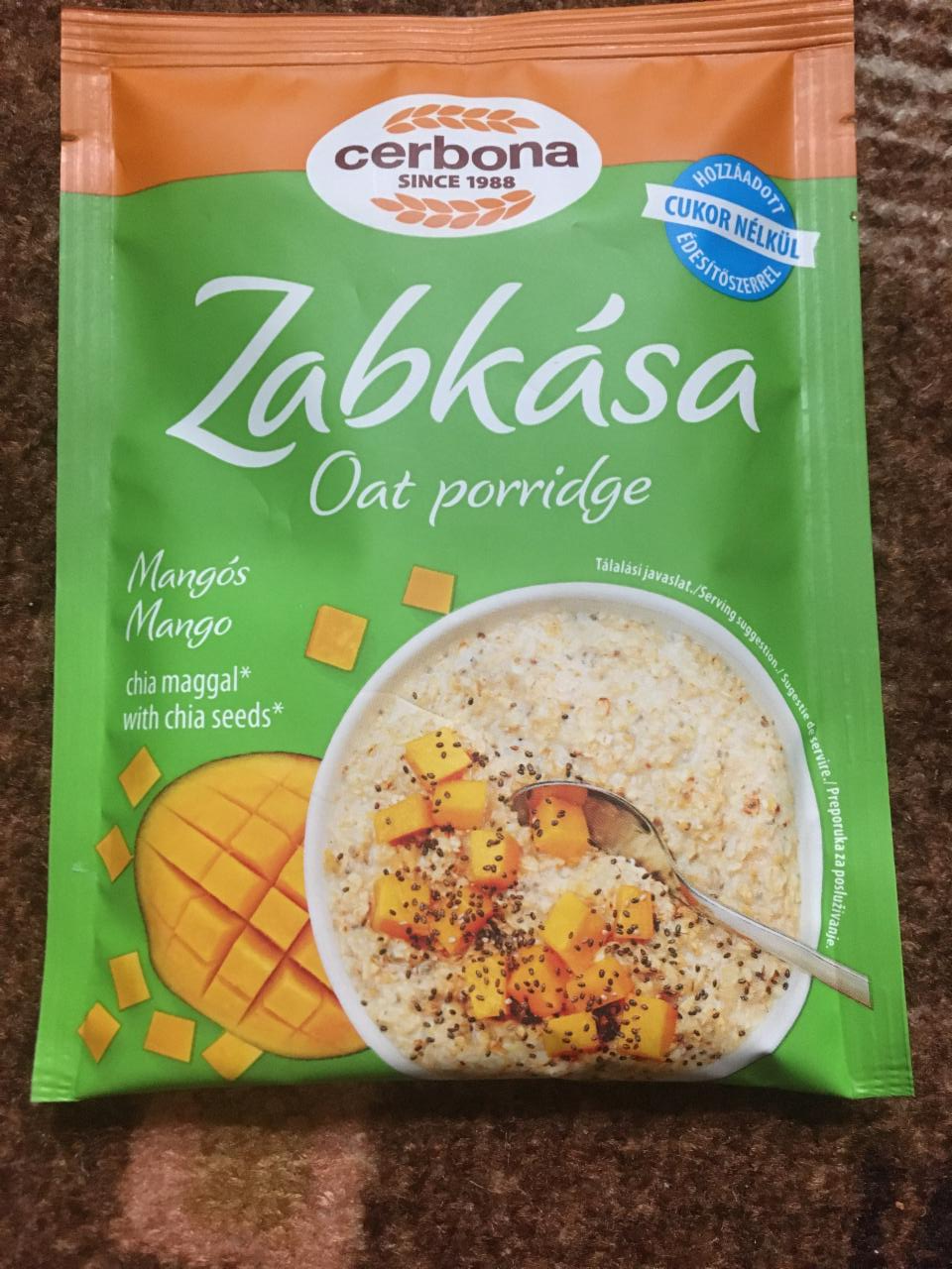 Fotografie - Zabkása Oat porridge Mango with chia seeds Cerbona