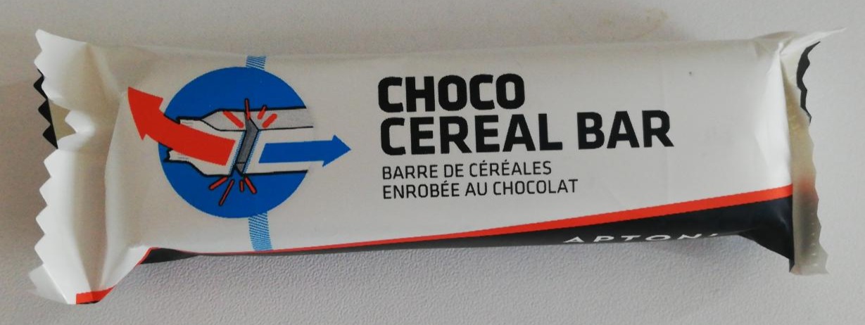 Fotografie - Choco cereal bar banana