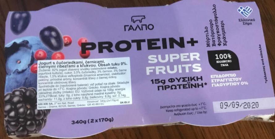 Fotografie - Protein+ super fruits jogurt s cucoriedkami