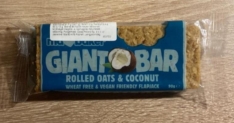 Fotografie - Giant Bar rolled oats & coconut Ma Baker
