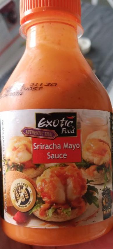 Fotografie - Exotic food Sriracha Mayo sauce