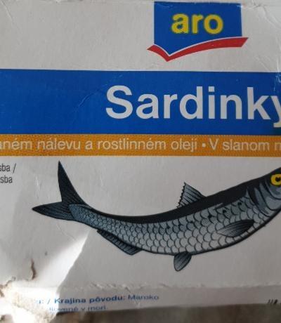Fotografie - sardinky ve slaném nálevu a slunečnicovém oleji ARO