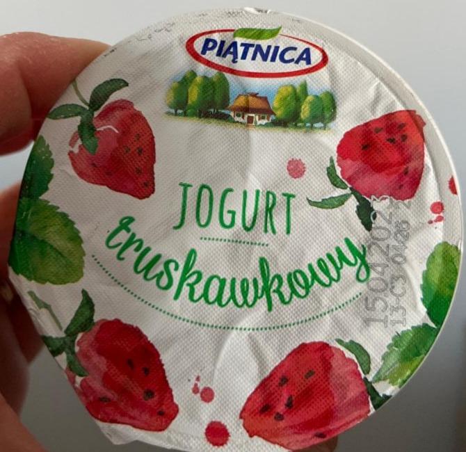 Fotografie - Jogurt truskawkowy Piatnica