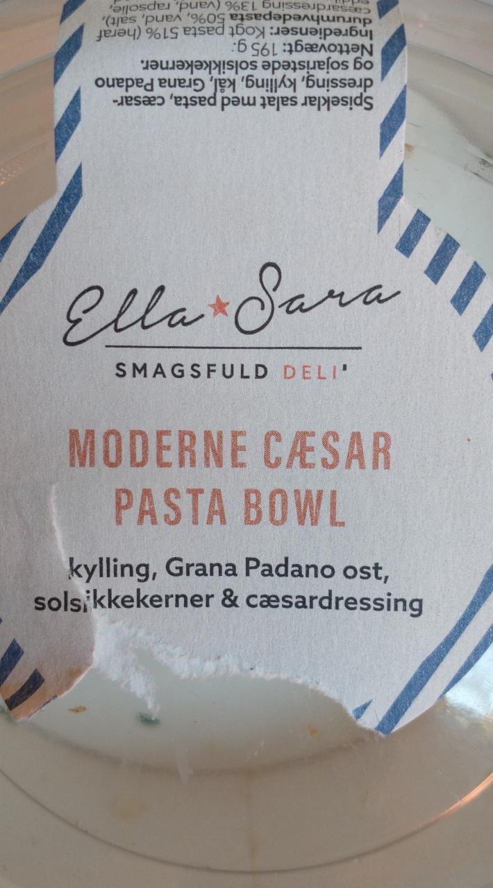 Fotografie - Moderne Caesar pasta bowl