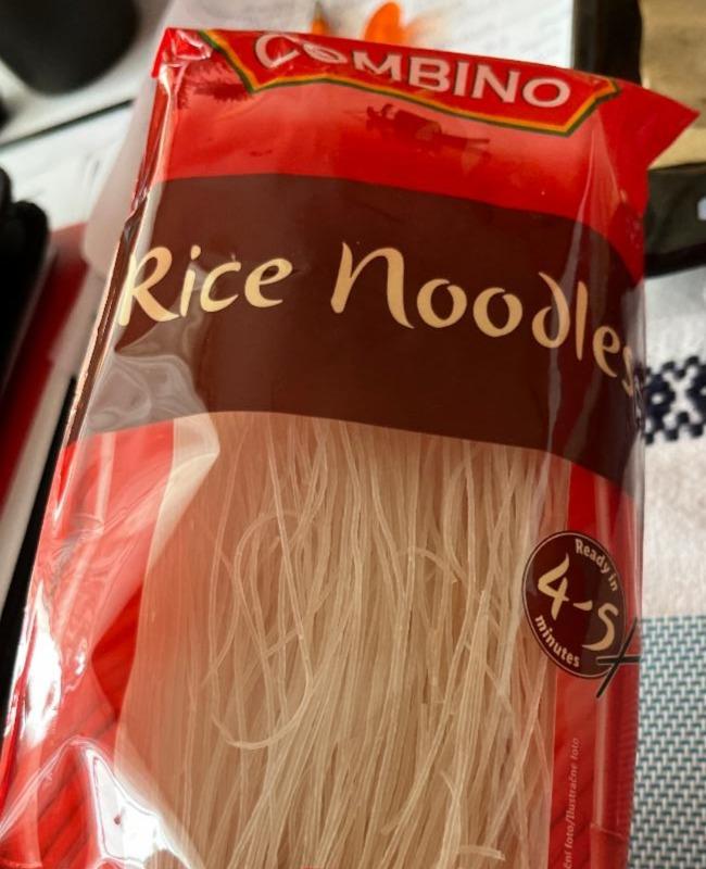 Fotografie - Rice Noodles Combino