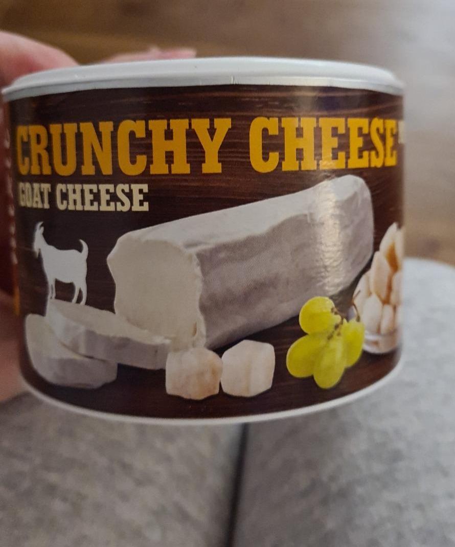 Fotografie - Crunchy cheese Goat cheese