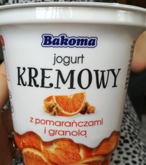 Fotografie - Bakoma jogurt kremowy z pomaranczami i granola
