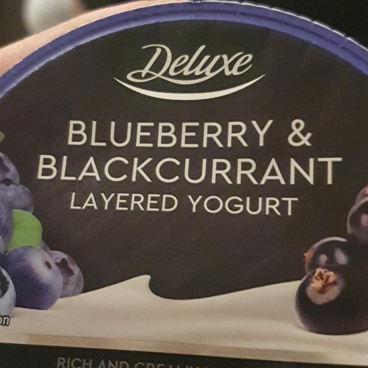 Fotografie - Blueberry & Blackcurrant layerd yogurt Deluxe