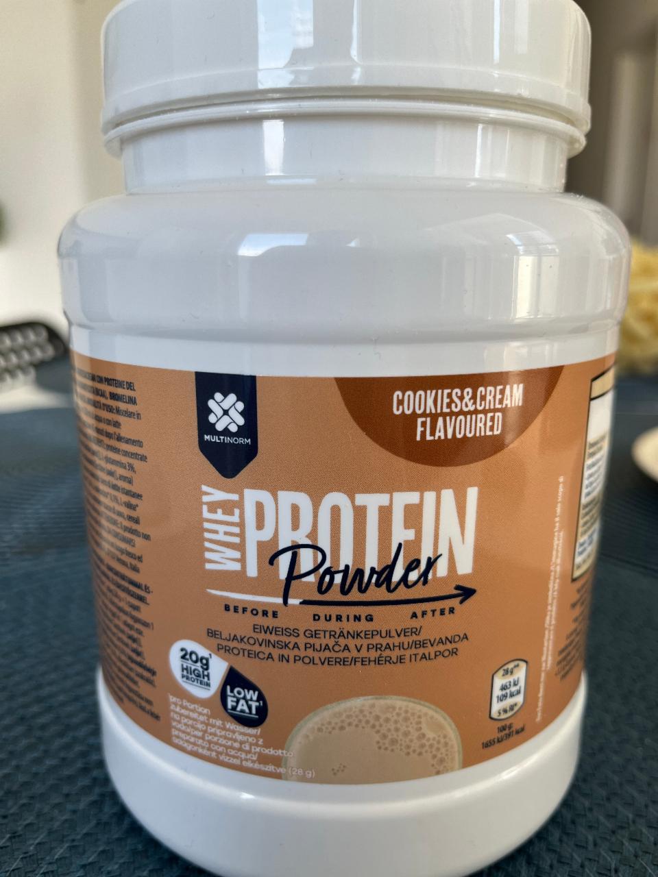 Fotografie - Whey Protein Powder Cookies&Cream flavoured Multinorm