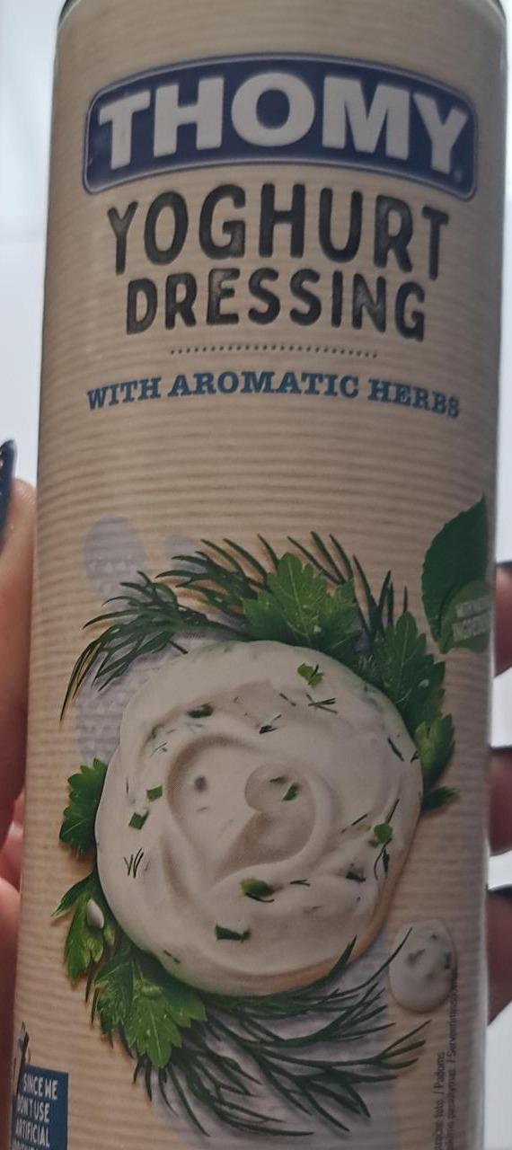 Fotografie - Yoghurt dressing with aromatic herbs Thomy