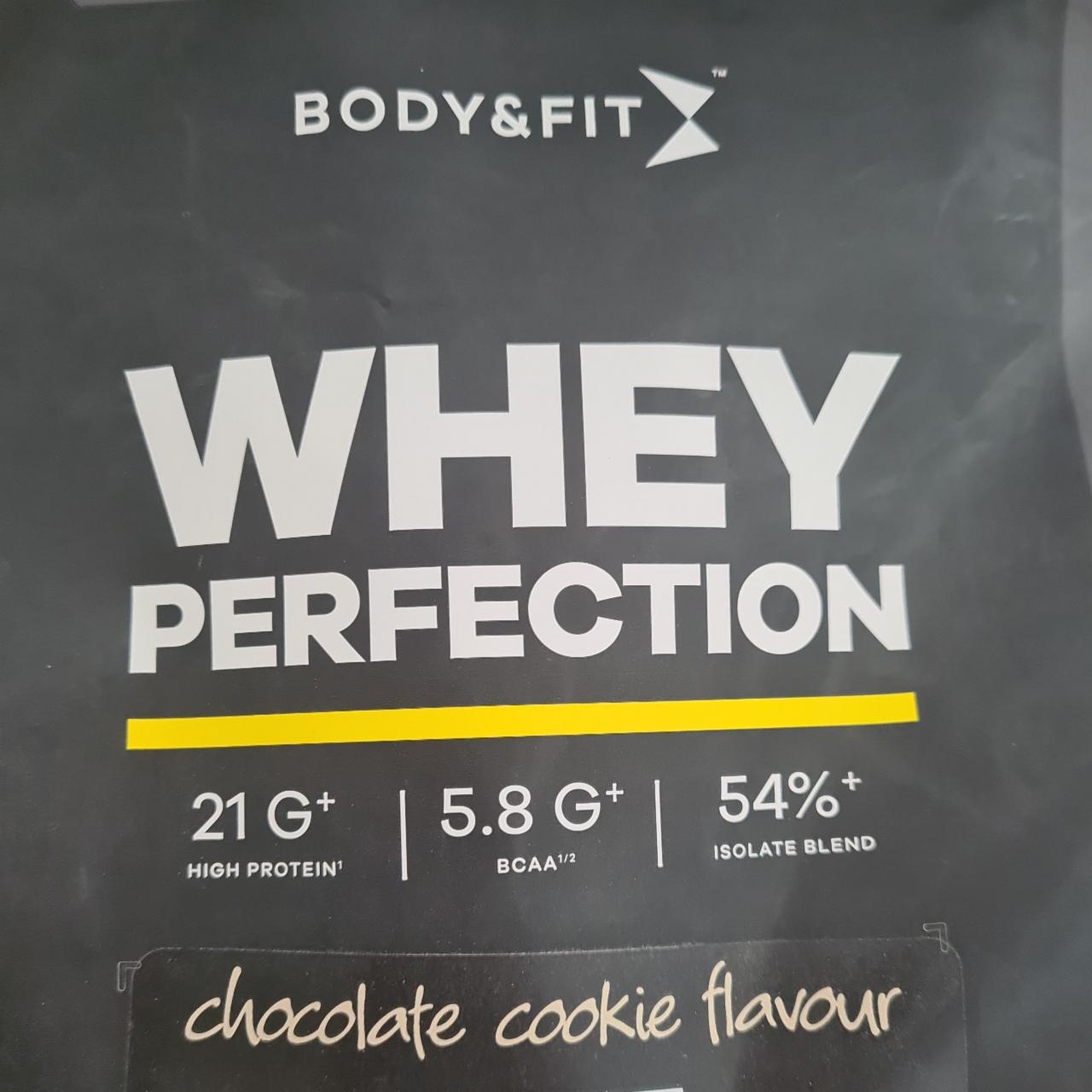 Fotografie - Whey perfection protein powder chocolate cookie flavour Body&Fit