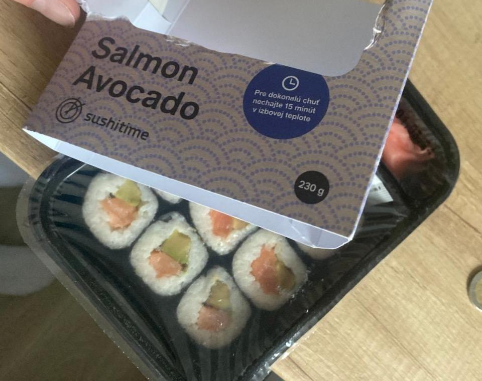 Fotografie - Salmon Avocado Sushi time