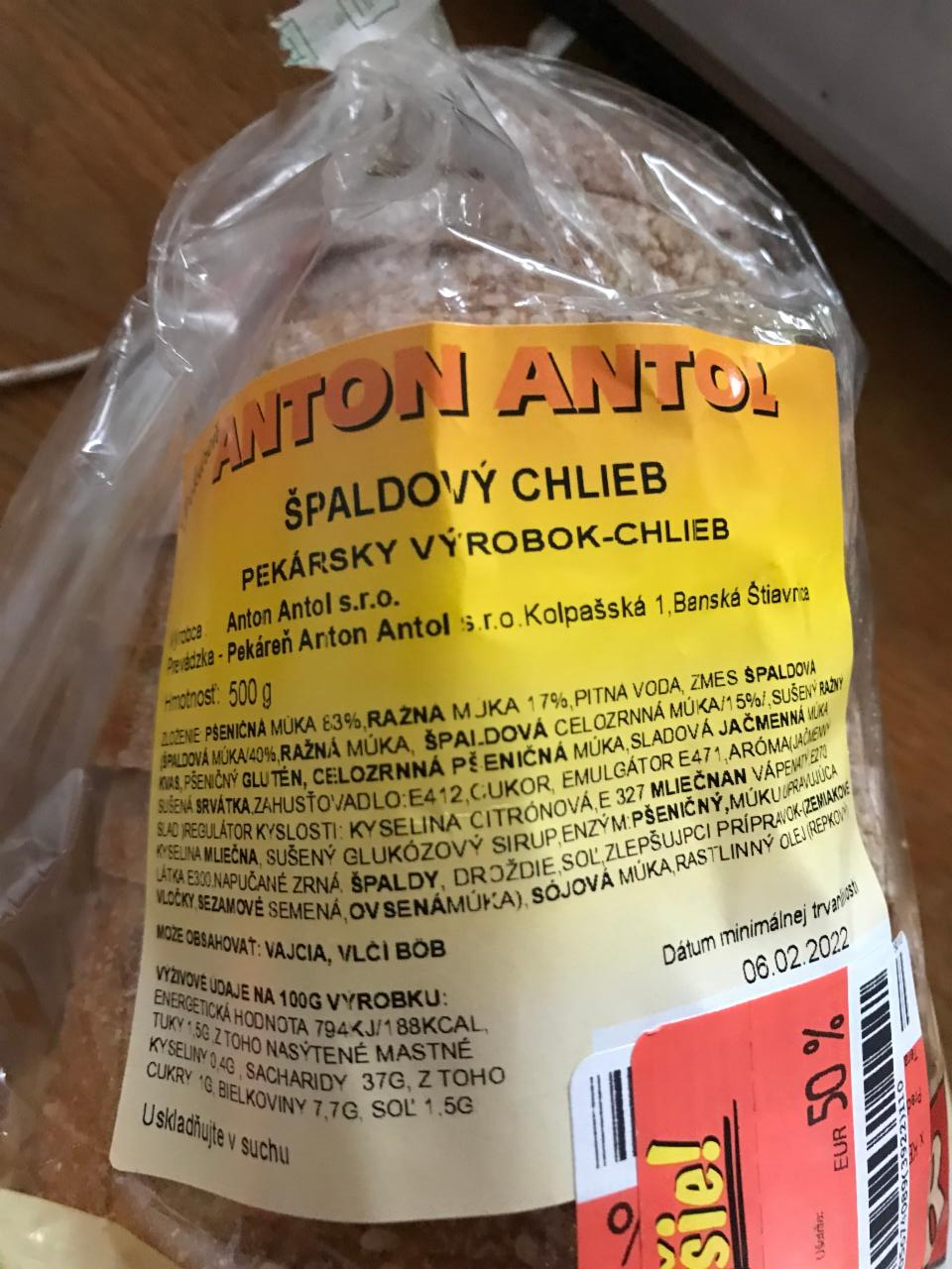 Fotografie - špaldový chlieb pekáreň Anton Antol