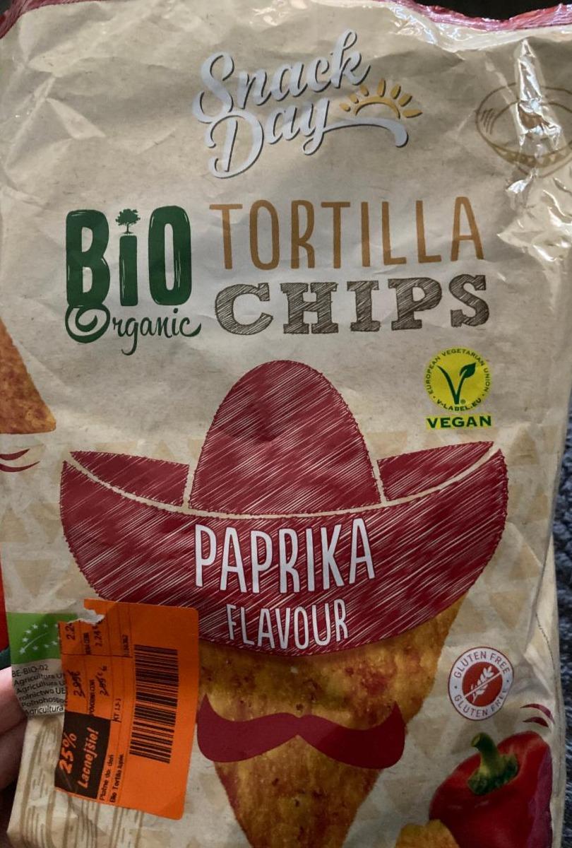 Fotografie - Tortilla Chips Paprika flavour Bio Organic Snack Day