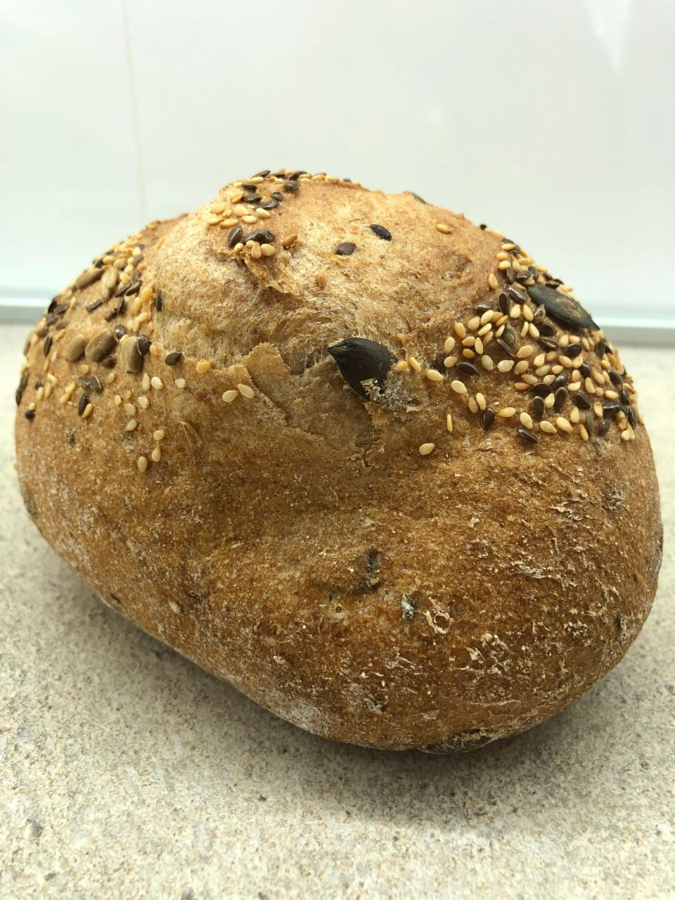 Fotografie - Bezlepkový viaczrnný chlieb Yeme