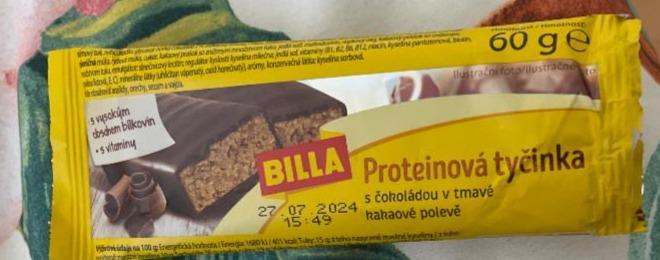Fotografie - Proteínová tyčinka s čokoládou v tmavé kakové polevě Billa