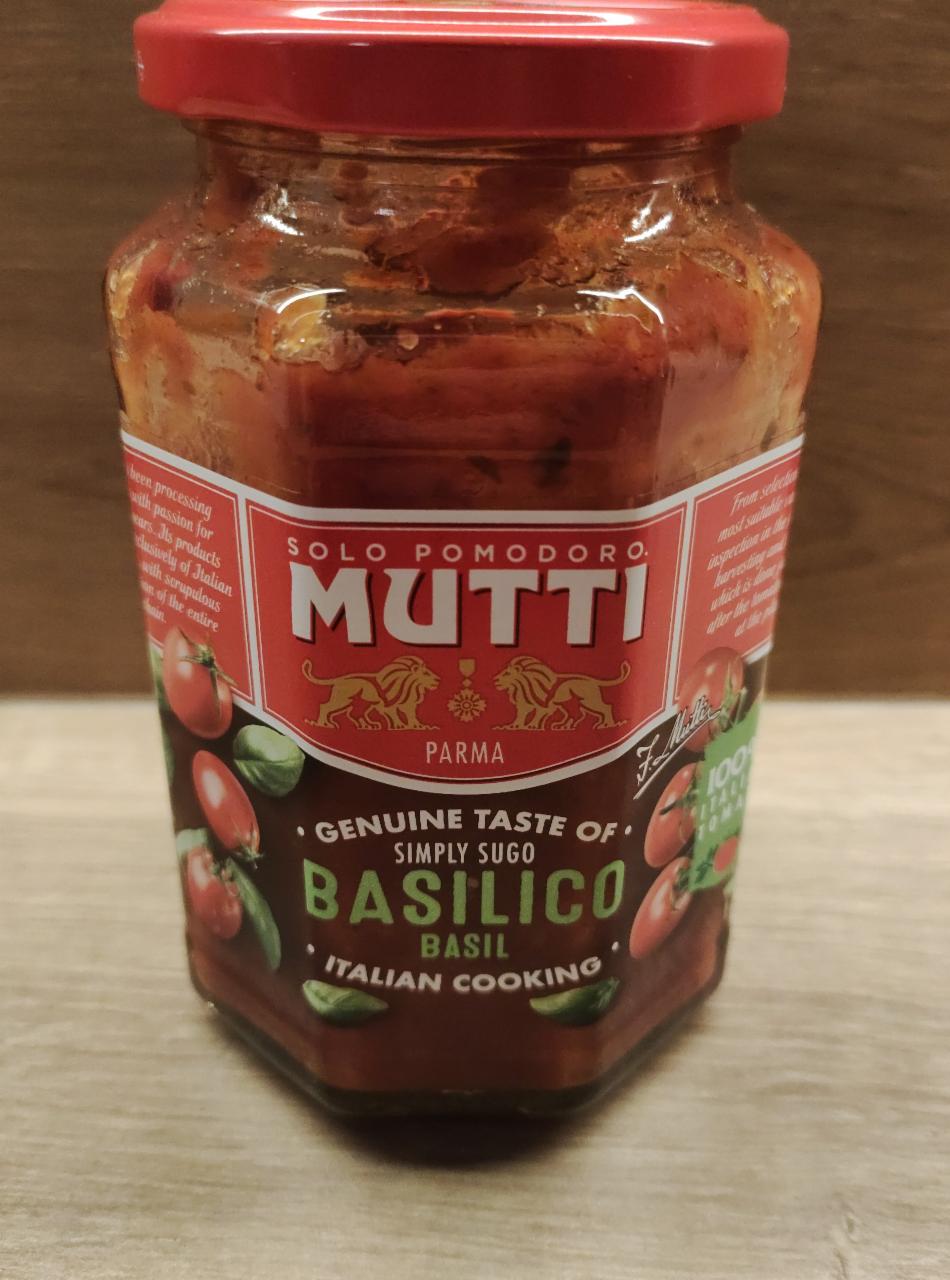 Fotografie - Basilico italiano cooking Mutti
