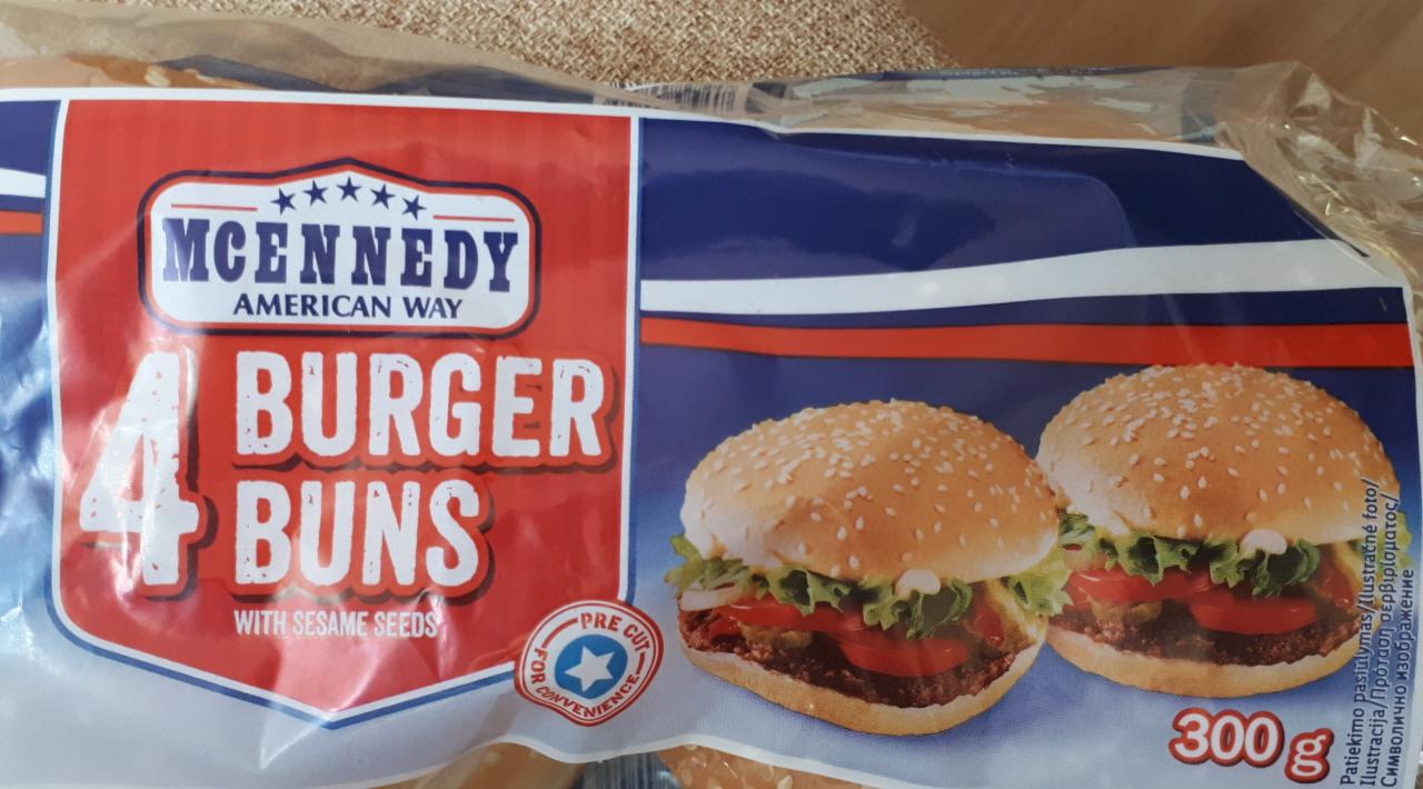Fotografie - 4 Burger buns with sesame seeds McEnnedy American Way