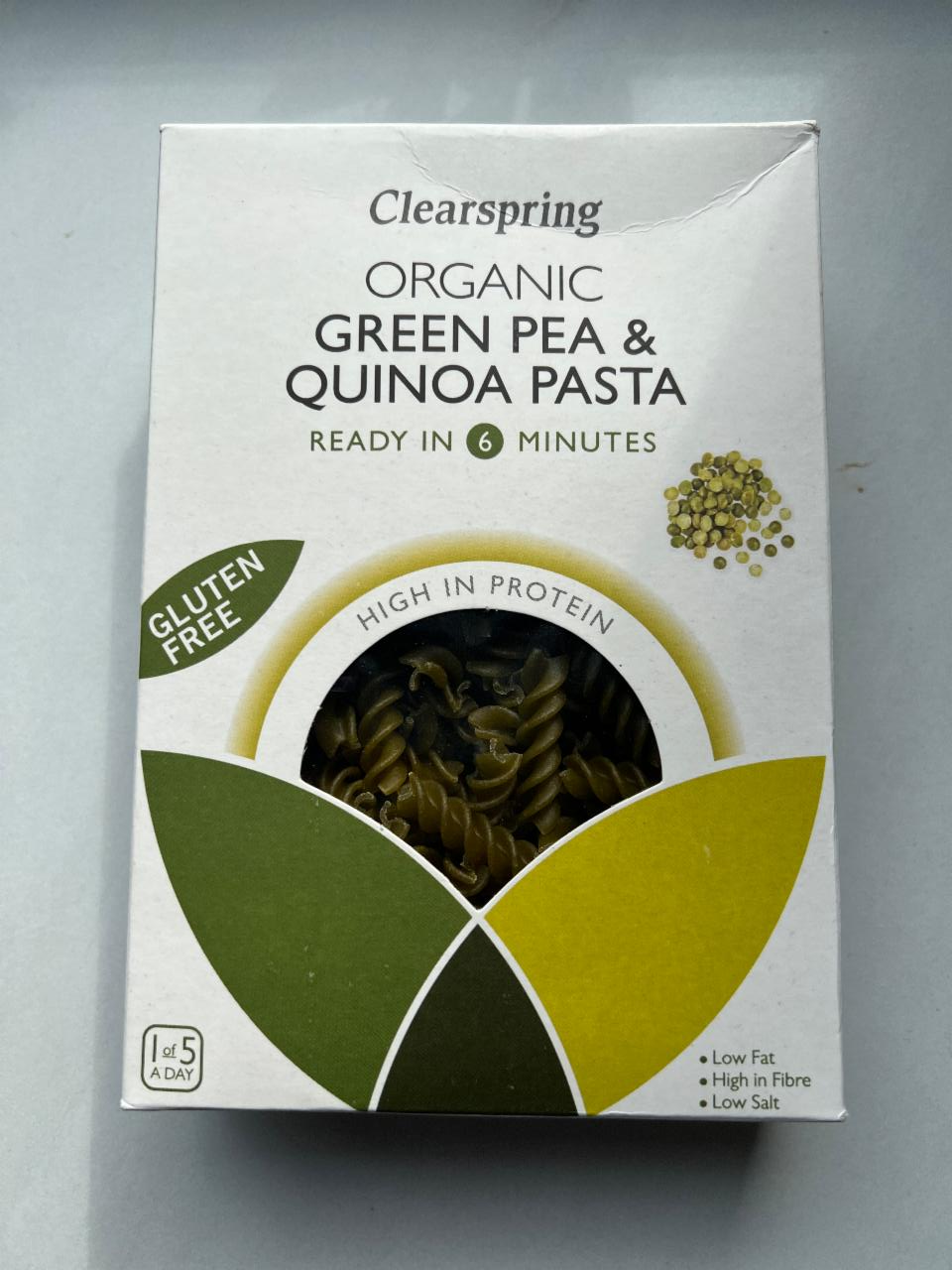 Fotografie - Organic Green Pea & Quinoa Pasta Clearspring