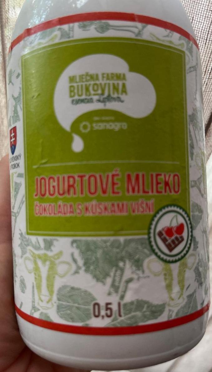 Fotografie - Jogurtové mlieko čokoláda s kúskami višní Mliečna farma Bukovina