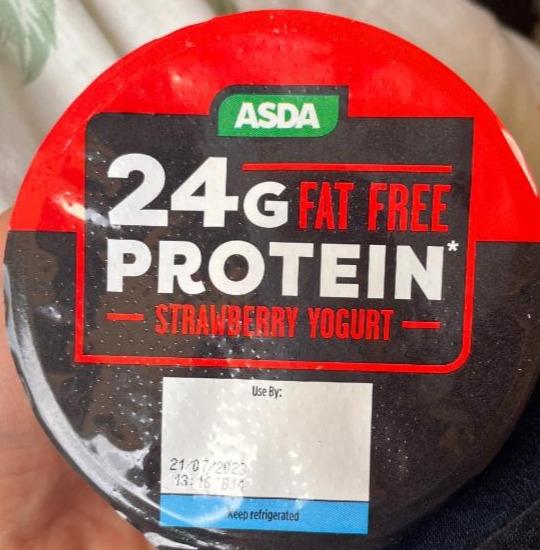 Fotografie - 24g fat-free protein strawberry yogurt ASDA
