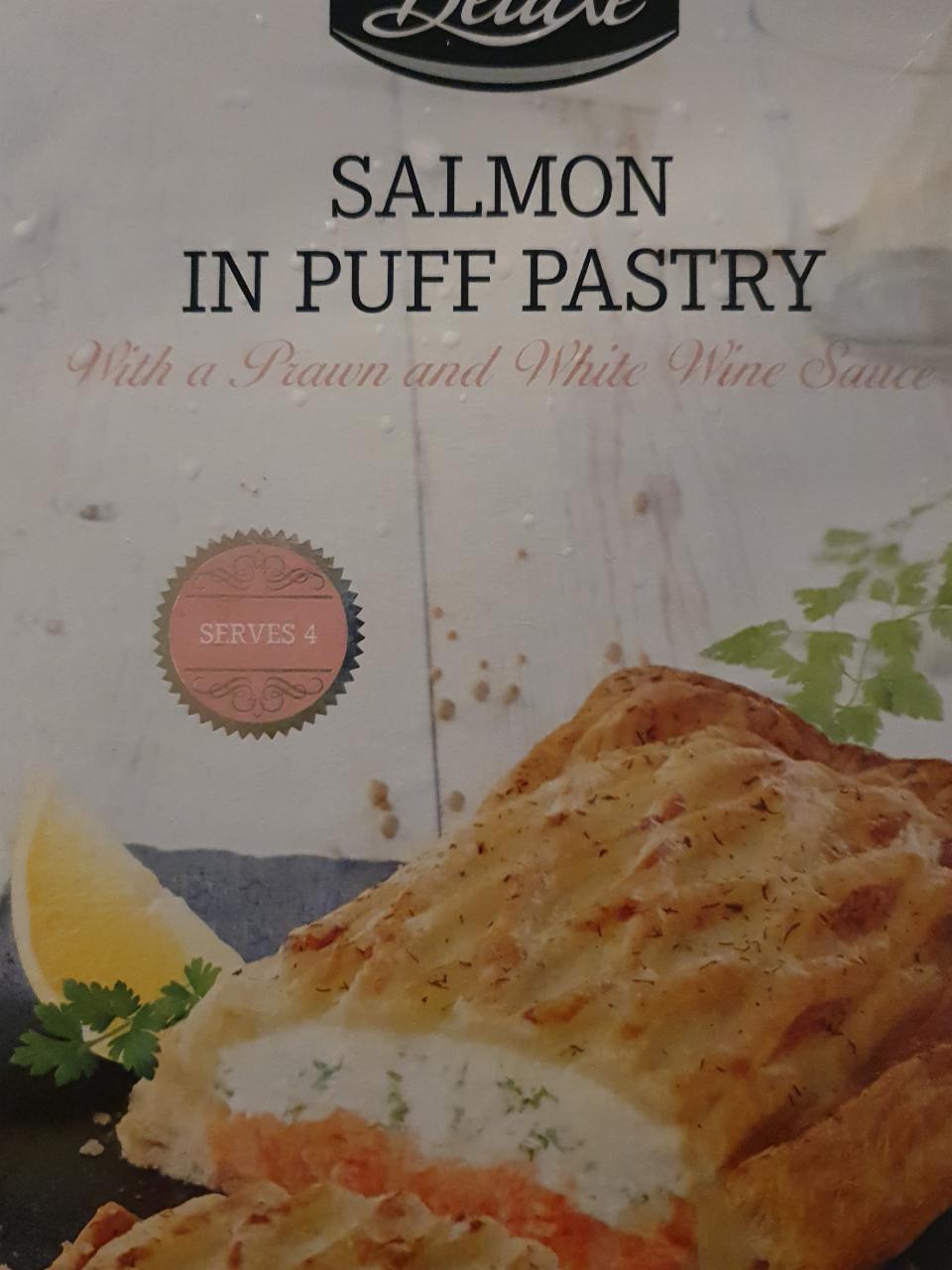 Fotografie - salmon in puffer pastry