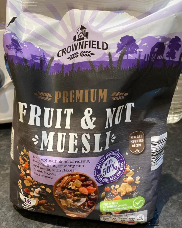 Fotografie - Premium Fruit & Nut Muesli Crownfield