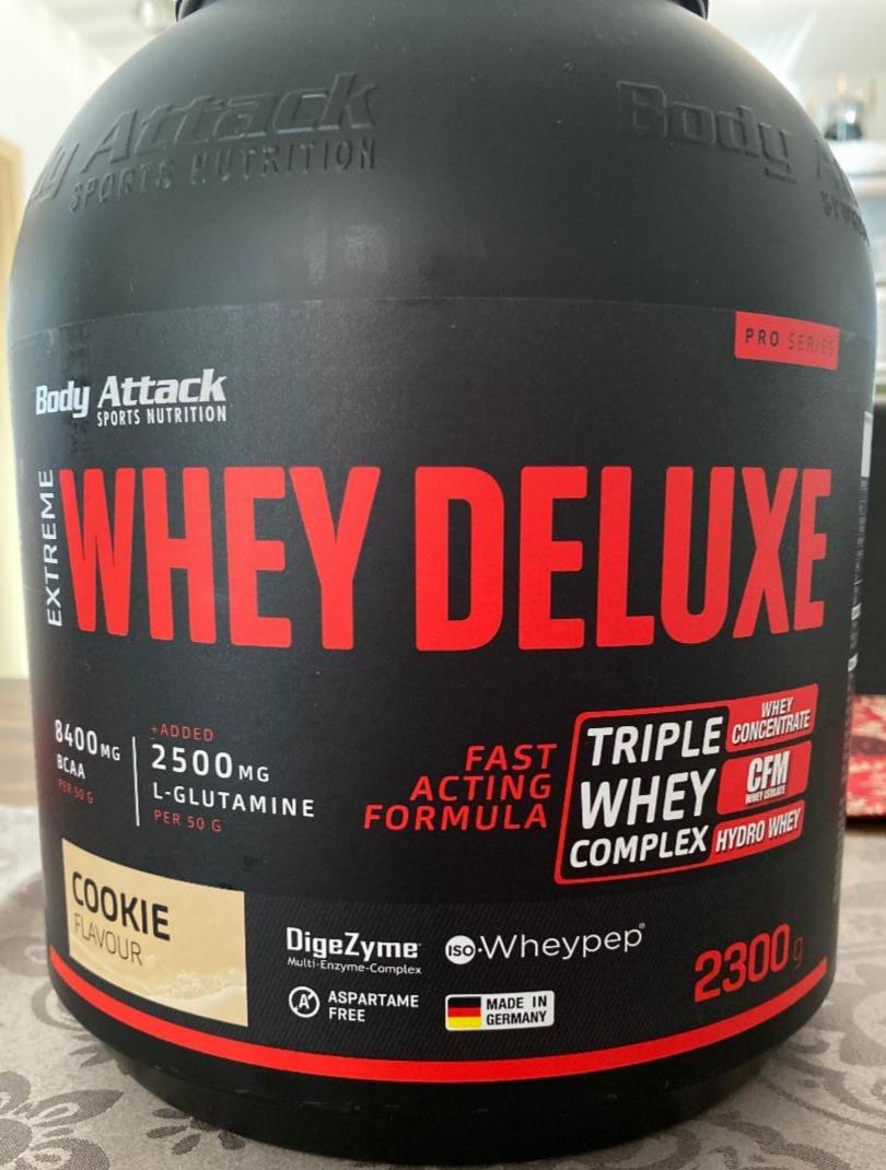 Fotografie - Extreme Whey Protein Deluxe Cookie flavour Body Attack