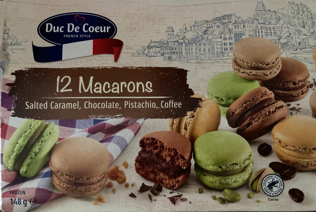 Fotografie - 12 Macarons Salted Caramel, Chocolate, Pistachio, Coffee Duc De Coeur