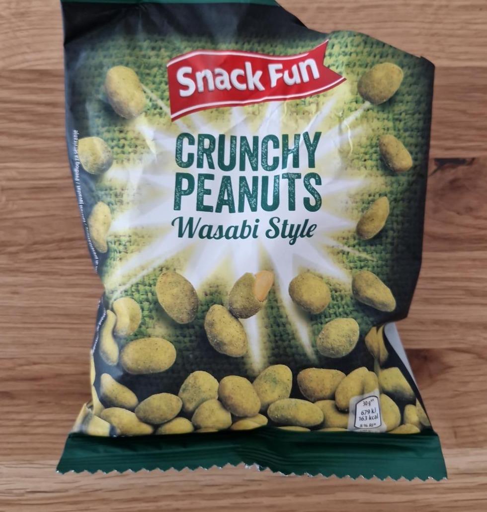 Fotografie - Crunchy Peanuts Wasabi Style Snack Fun