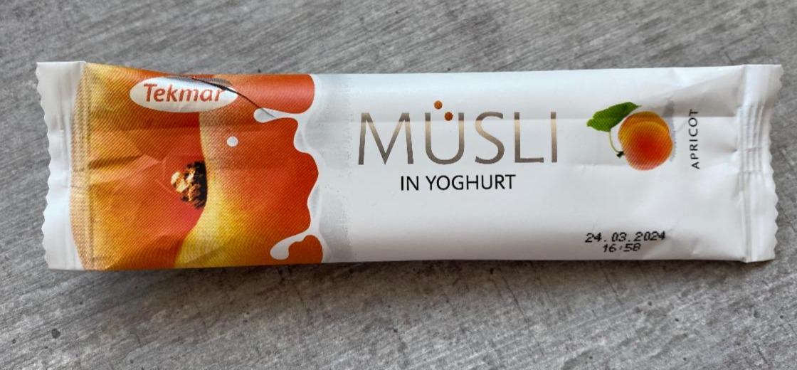 Fotografie - Müsli in yoghurt Apricot Tekmar