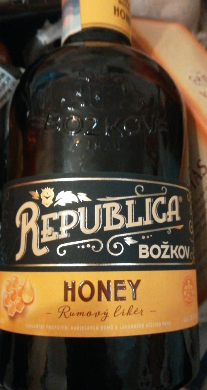 Fotografie - Republica Honey 35% rumový likér Božkov