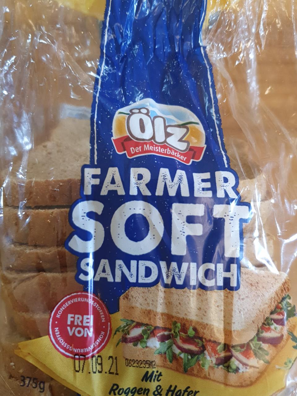 Fotografie - Farmer Soft Sandwich Mit Roggen under Hafer