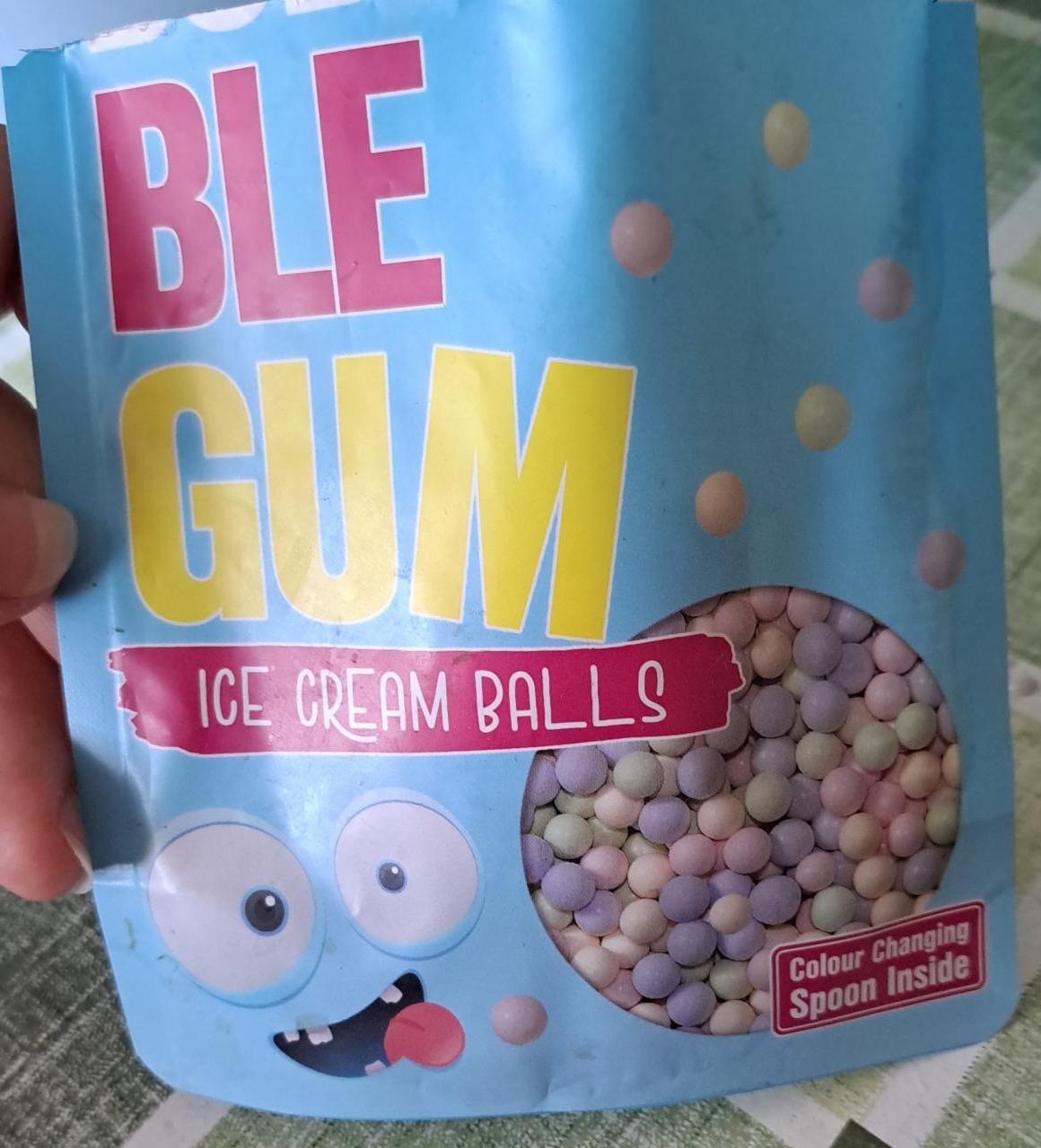 Fotografie - Ble Gum Ice cream balls