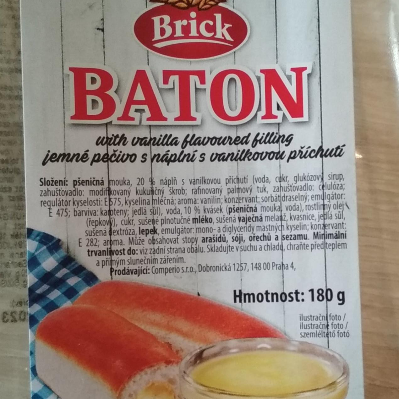 Fotografie - Baton jemné pečivo s náplní s vanilkovou příchutí Brick