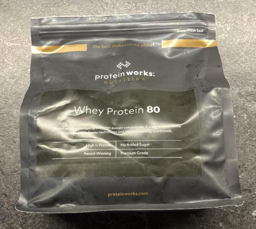 Fotografie - Whey protein 80 Cookies and Cream Protein works