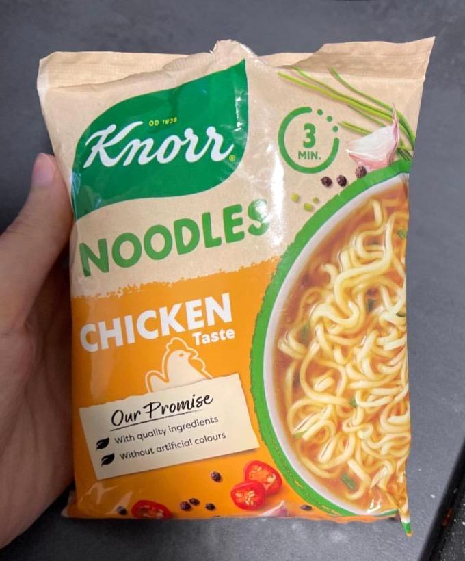 Fotografie - Noodles Chicken taste Knorr