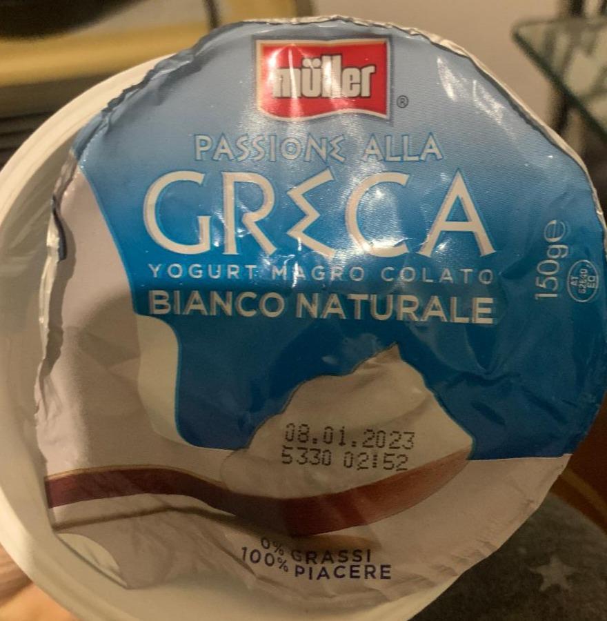 Fotografie - Passione alla Greca Yogurt magro colato Bianco Naturale Müller