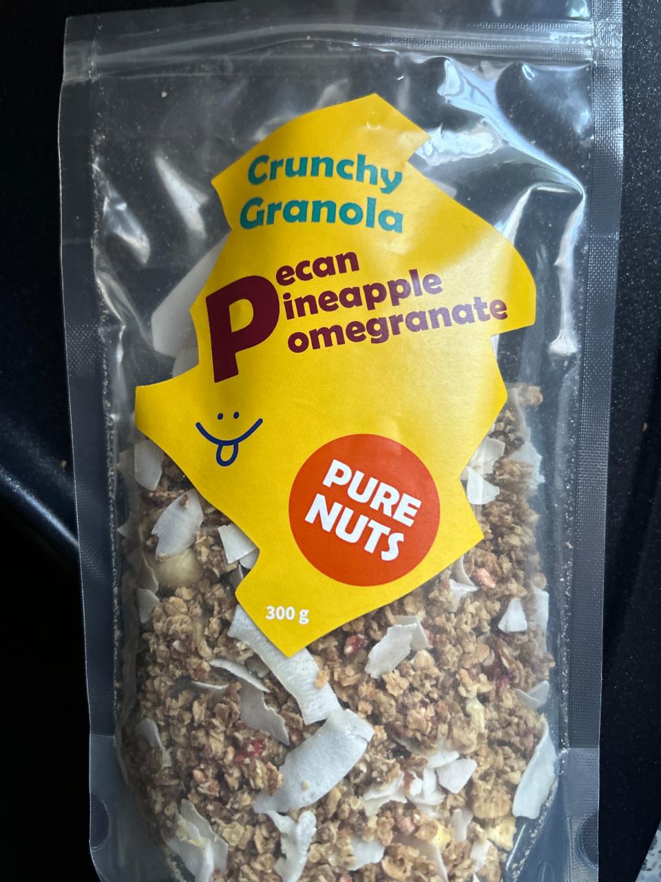 Fotografie - Crunchy Granola Pecan Pineapple Pomegranate Pure Nuts