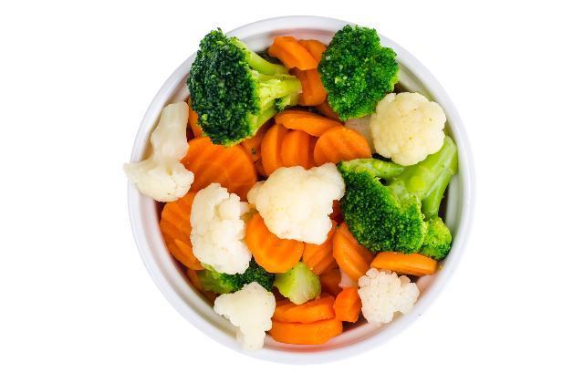 Fotografie - zelenina varená kapusta,mrkva,zeler,brokolica,karfiol
