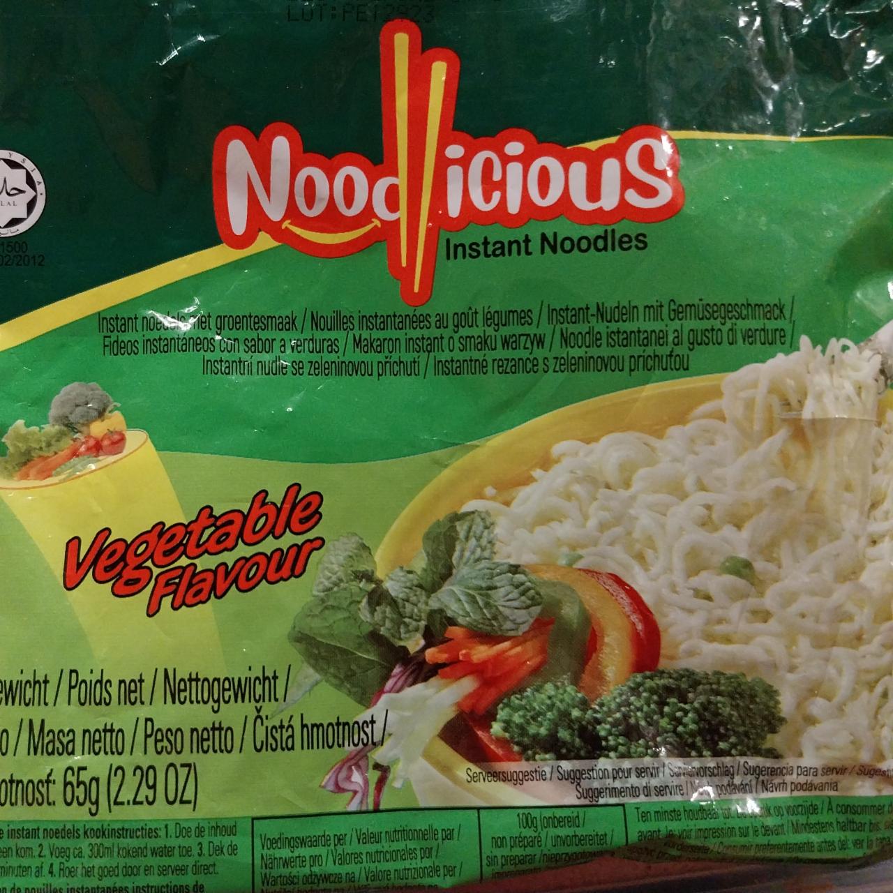 Fotografie - Noodlicious Instant Noodles