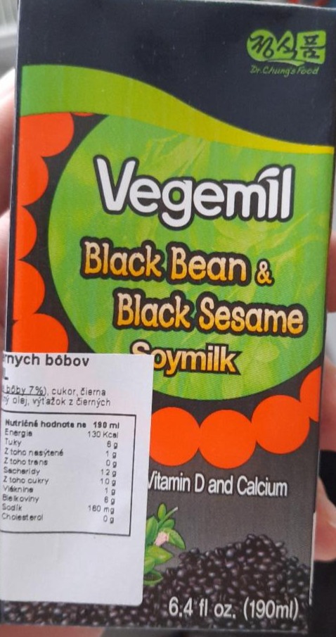 Fotografie - Vegemil Black bean & black sesame soymilk