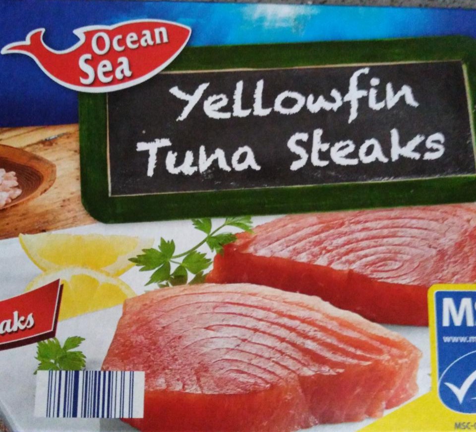 Fotografie - Yelowfin Tuna Steaks Ocean Sea